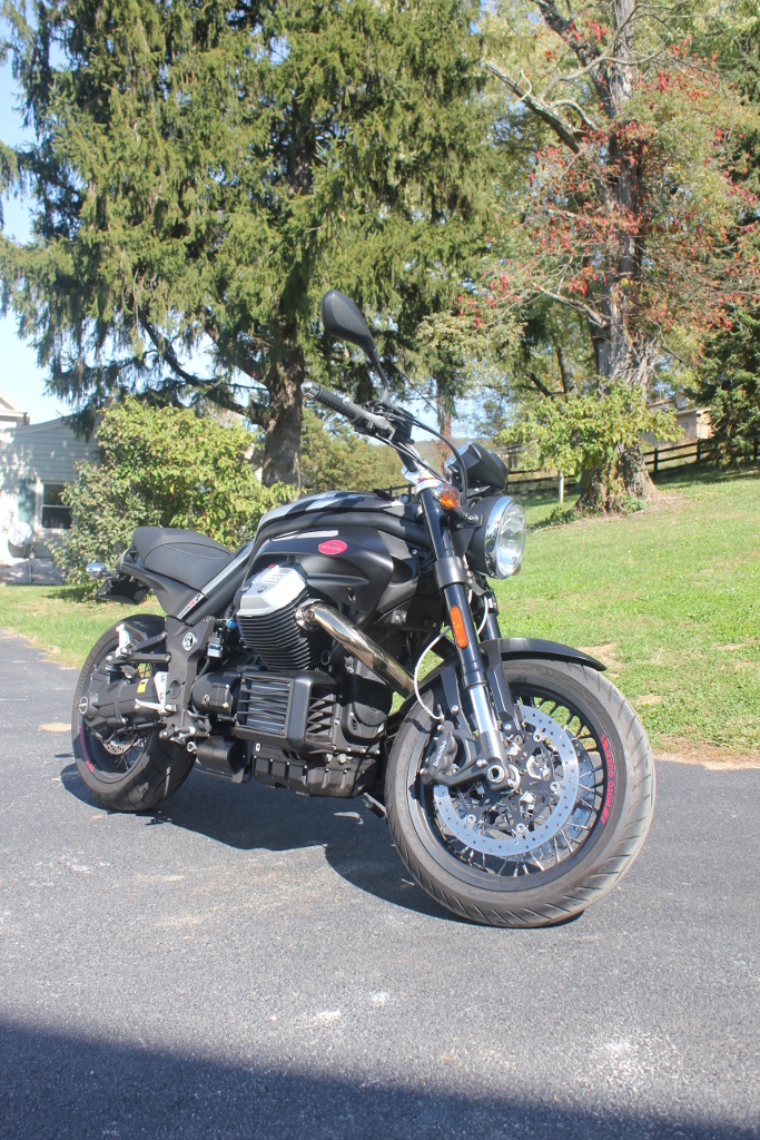 2014 Moto Guzzi GRISO 8V SE