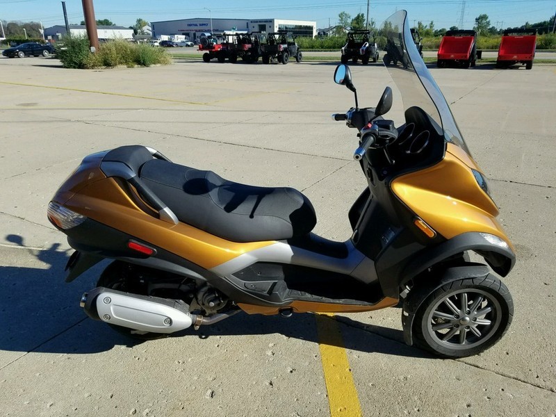 2007 Piaggio MP3 Three Wheeler