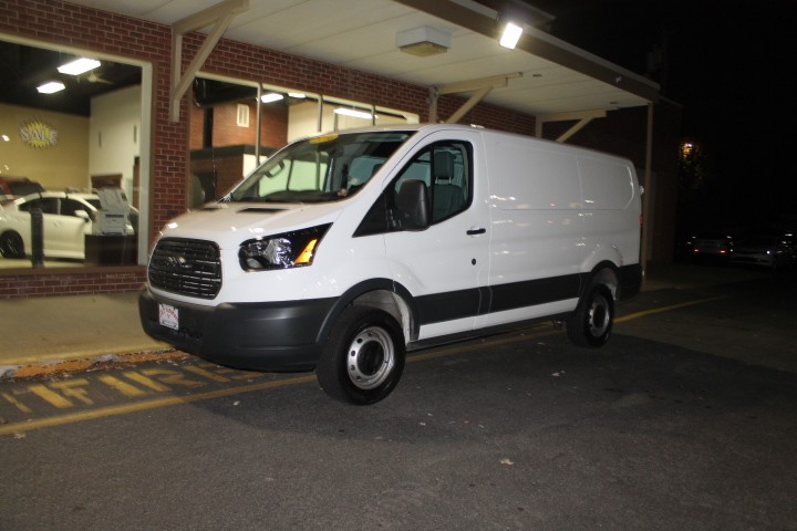 2017 Ford Transit-250 w/60/40 Pass-Side Cargo-Doors
