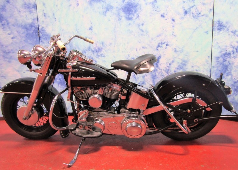1954 Harley-Davidson FLE