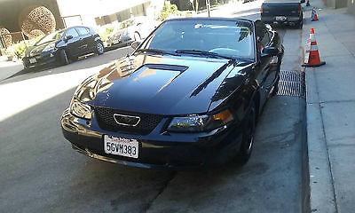 2000 Ford Mustang Base Convertible 2-Door 2000 ford mustang base convertible 2 door 3.8 l