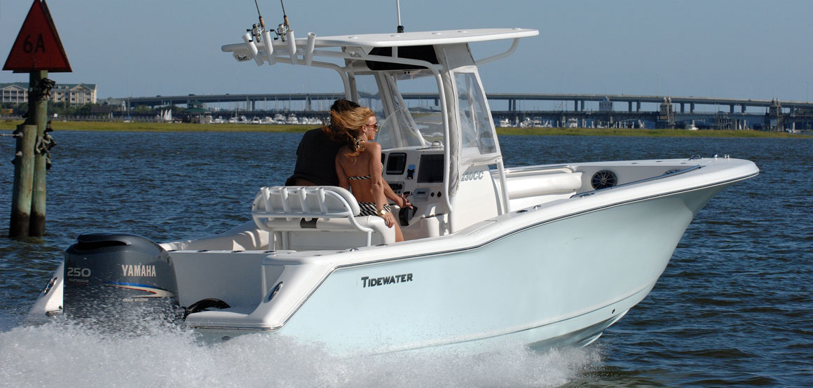 2017 TIDEWATER BOATS 230 CC