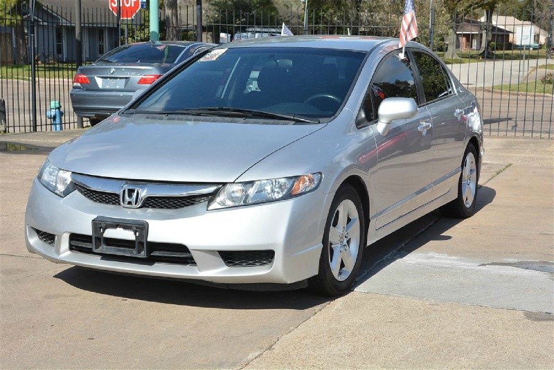 2010 HONDA CIVIC LX, AUTO, CLEAN, WELL MAINTAINED, RUNS SMOOTH