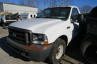 2004 Ford F-250 4X2 REG CAB CHASSIS 5.4 AUTO RUST FREE CAB!!!PERFECT TO REBUILD A 7.3 POWER STROKE TRUCK!!STILL RUNS DRIVES !