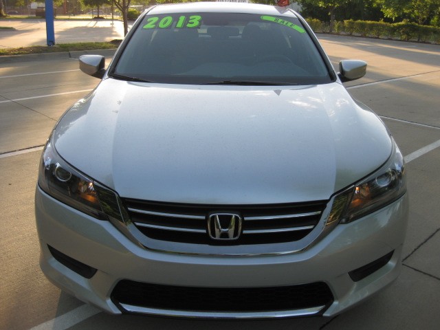 2013 Honda Accord LX SEDAN, CVT AUTOMATIC, 1 OWNER, CLEAN CARFAX, EXTENDED WARRANTY AVAILABLE, CALL