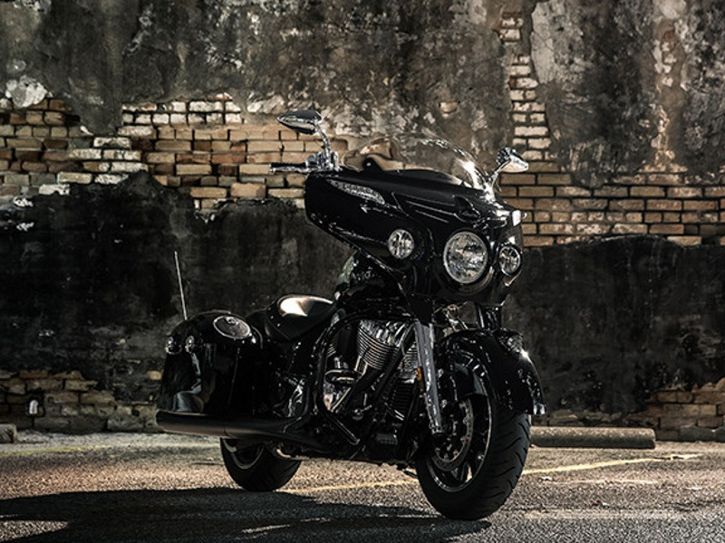 2017 Indian Chieftain Thunder Black Pearl