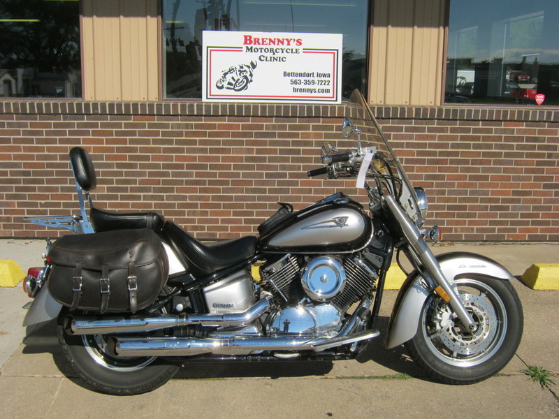 2004 Yamaha V Star 1100 Classic