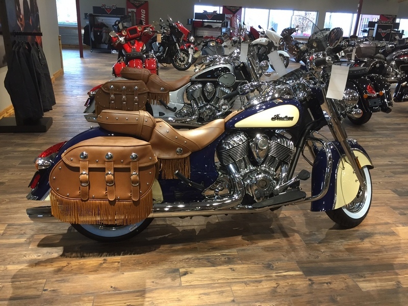 2017 Indian Chief Vintage Springfield Blue Over Ivor