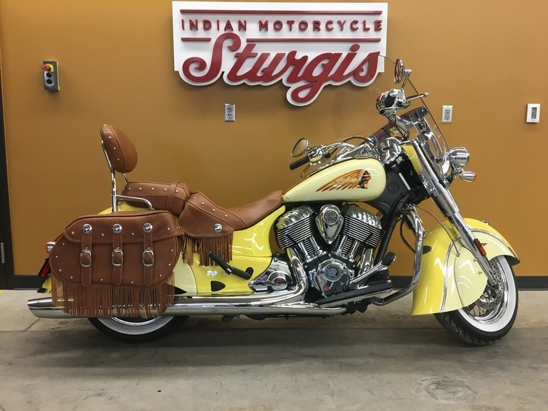 2016 Indian Chief Vintage Willow Green and Ivory Cre