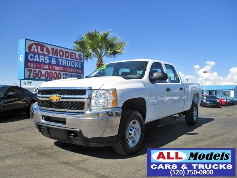 2014 Chevrolet Silverado 2500 HD 4WD Crew Cab Work Truck Pickup