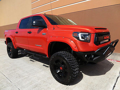 2016 Toyota Tundra SR5 5.7L TRD 4X4 CrewMax Beautiful Custom Truck!! 2016 Toyota Tundra SR5 5.7L V8 TRD 4X4 Off Road CrewMax Nav Cam Lifted One Owner