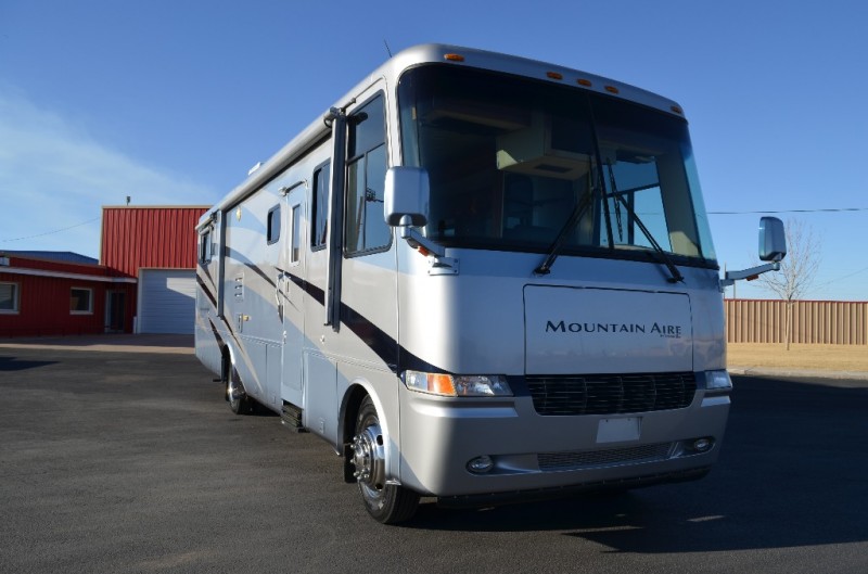 2002 Newmar Mountain Aire