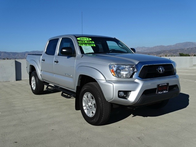 2013 Toyota Tacoma 2WD Double Cab V6 BACK UP Camera, TOW Package