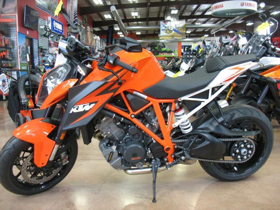 2015 KTM 1290 Super Duke R