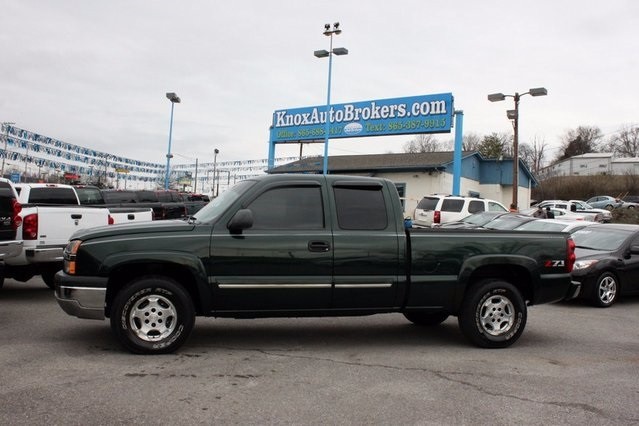 2003 Chevrolet Silverado 1500 (4WD/Local Trade/Ext Cab)