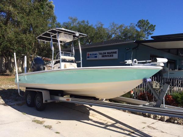 2007 Scout 221 Winyah Bay