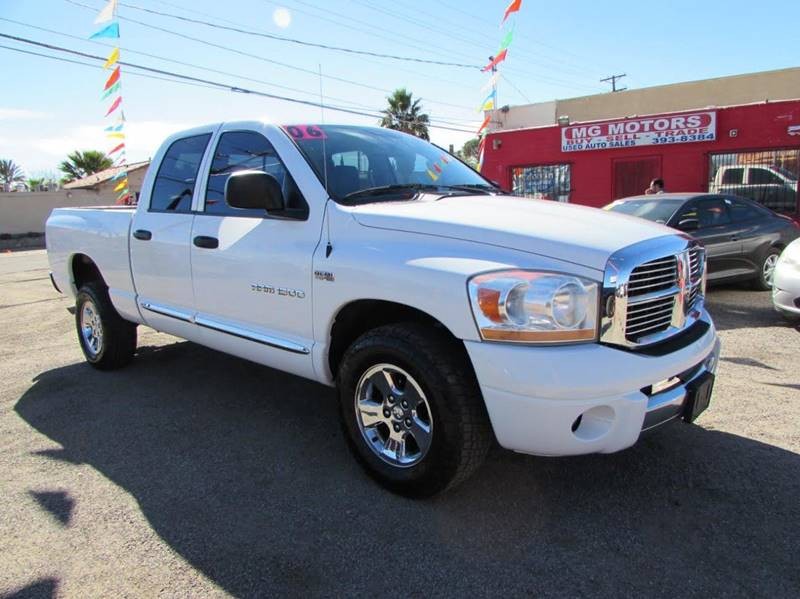 2006 Dodge Ram Pickup 1500 Laramie 4dr Quad Cab SB