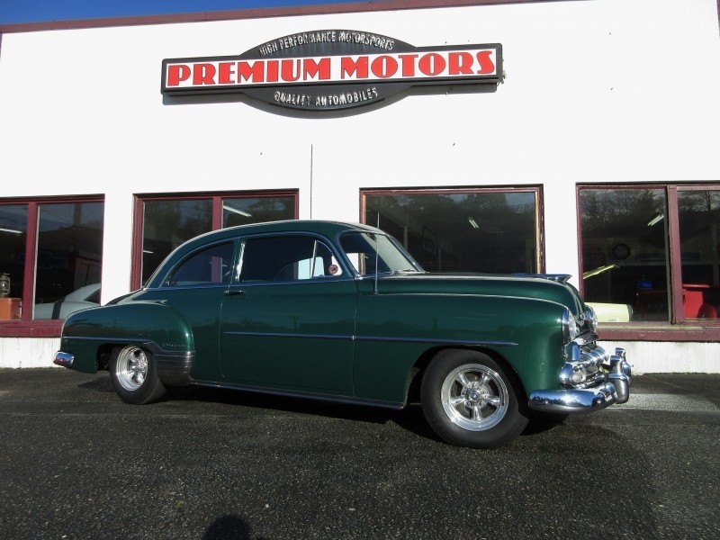 1952 Chevrolet 2 Door Sedan DELUXE