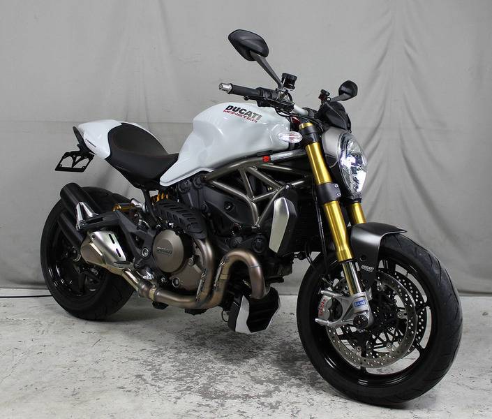 2016 Ducati Monster 1200 S Star White