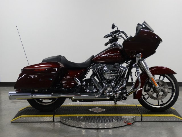 2015 Harley-Davidson Road Glide FLTRX