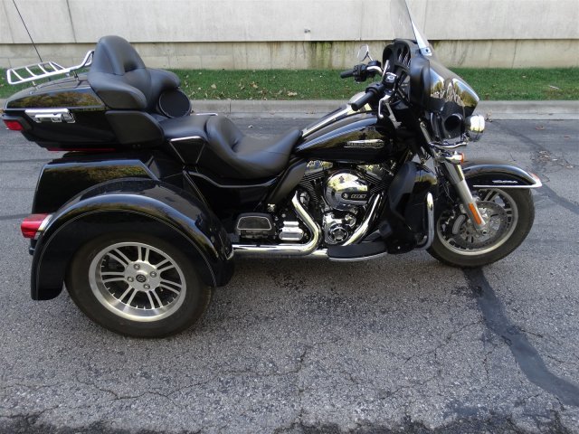 2015 Harley-Davidson Trike Tri Glide Ultra Classic FLHTCUTG