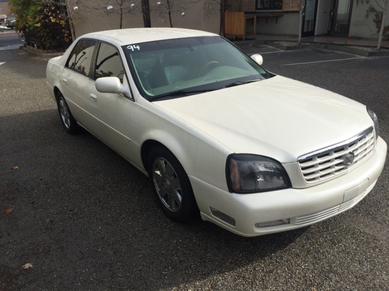 2003 Cadillac DeVille 4dr Sdn DTS