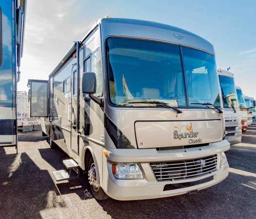 2011  Bounder  36R Bounder Classic