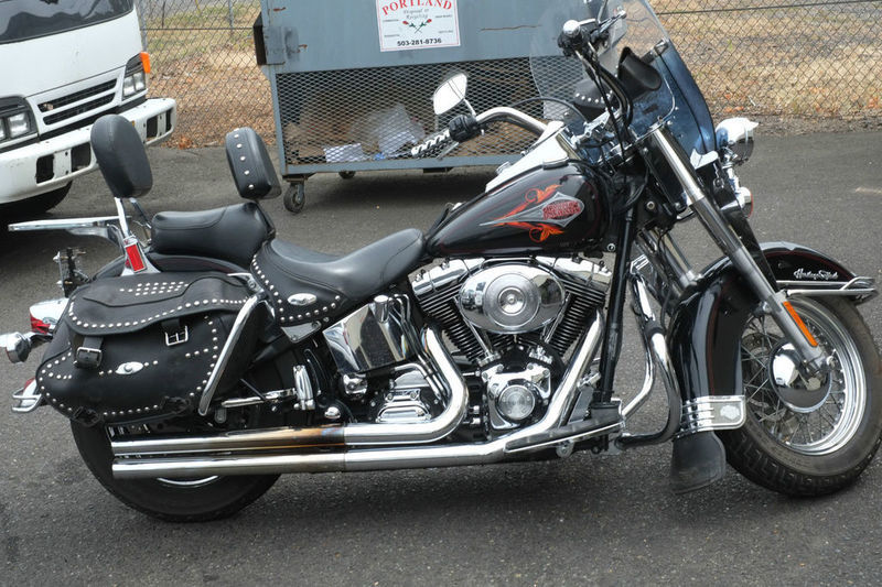2001 Harley-Davidson FLSTC