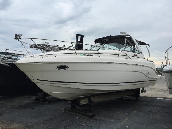 2008 Rinker 300 Express Cruiser