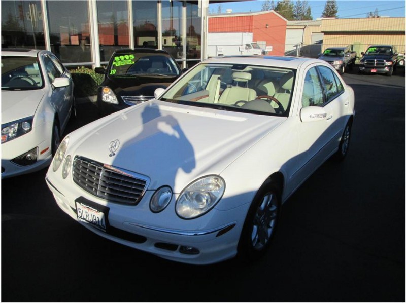 2005 Mercedes-Benz E-Class 4 Door Sedan