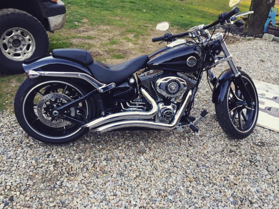 2015 Harley-Davidson BREAKOUT