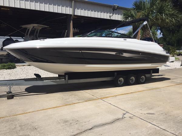 2017 Sea Ray SDX 240 OB