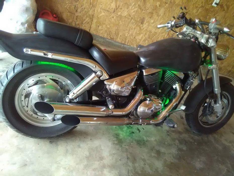 1999 Suzuki MARAUDER 800