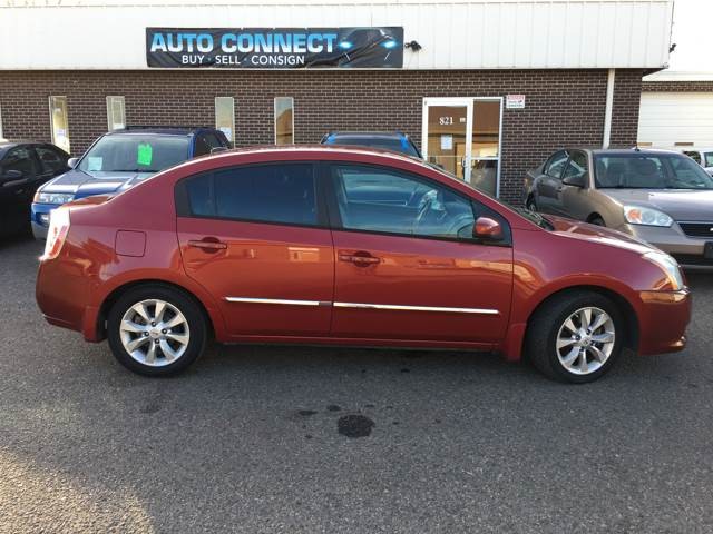 2010 Nissan Sentra 2.0 SR 4dr Sedan