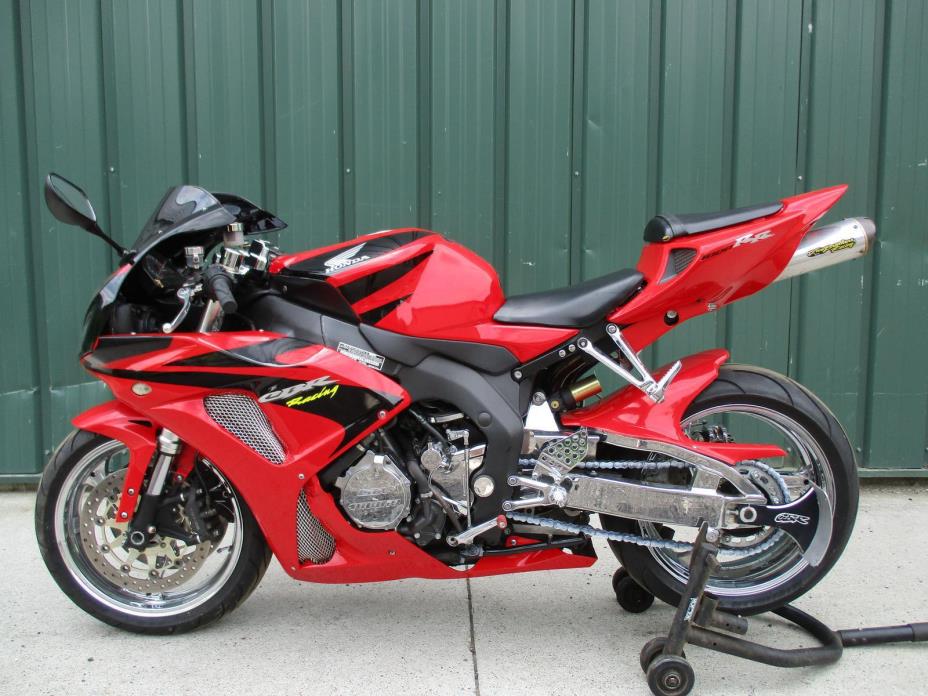2006 Honda CBR 1000RR WITH MANY EXTRAS AND MUC