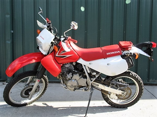 2009 Honda XR 650L WITH CLEAN TITLE SHARP LOOK