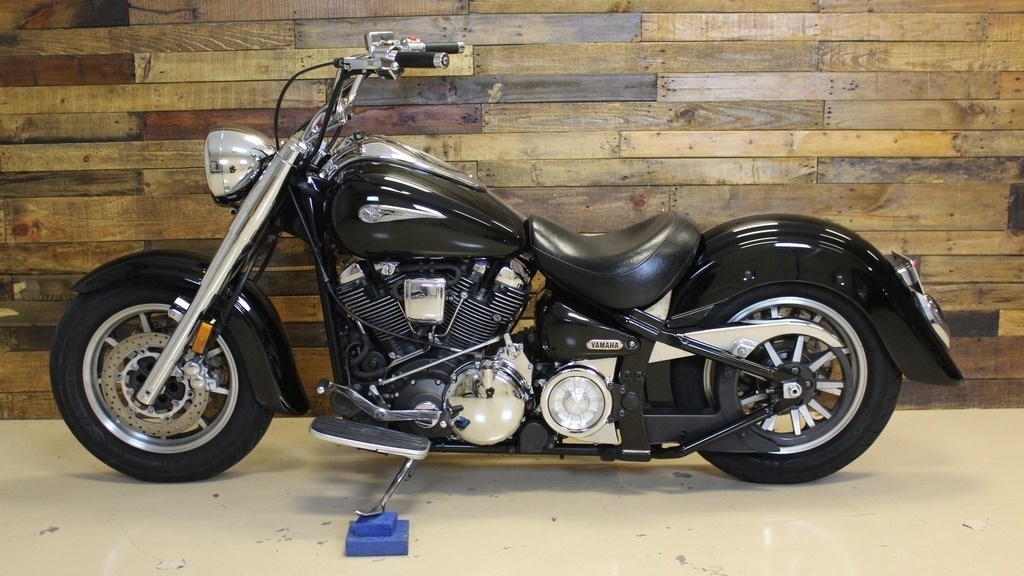 2005 Yamaha ROAD STAR MDNT Cruiser