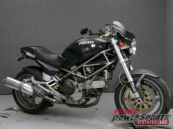 2001 Ducati MONSTER 900