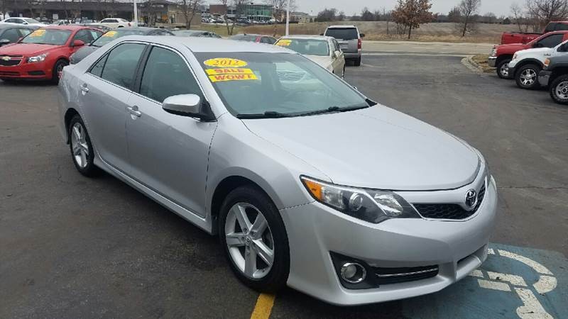 2012 Toyota Camry SE 4dr Sedan