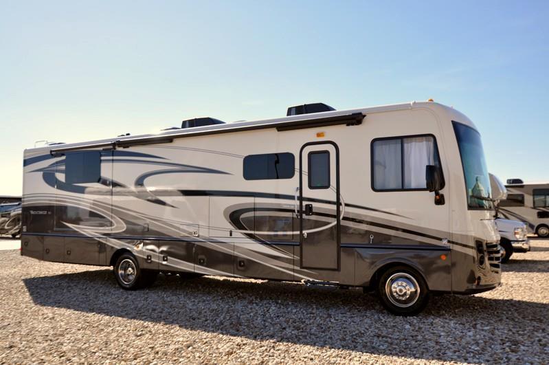 2017  Holiday Rambler  Vacationer XE 34S Bath & 1/2 RV for Sale