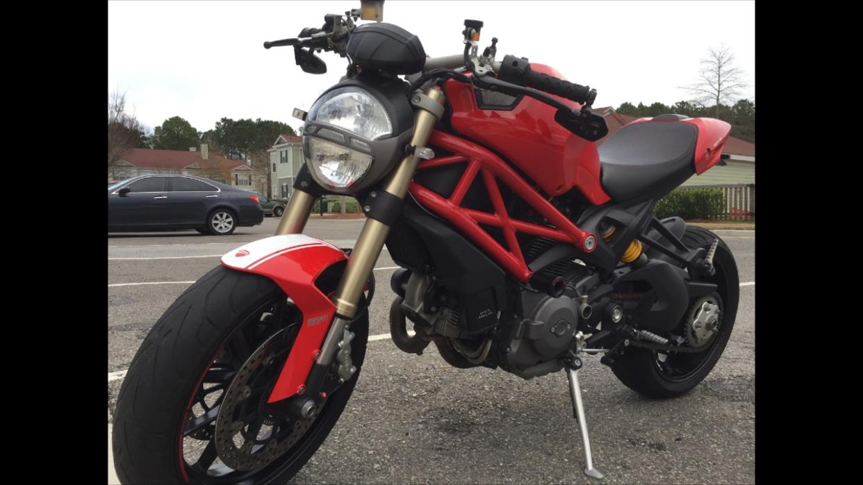 2012 Ducati MONSTER 1100 EVO