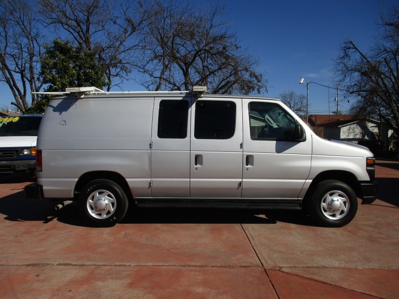 2011 Ford Econoline E-150 Cargo Van  * Ready to Work * Like New * $9950