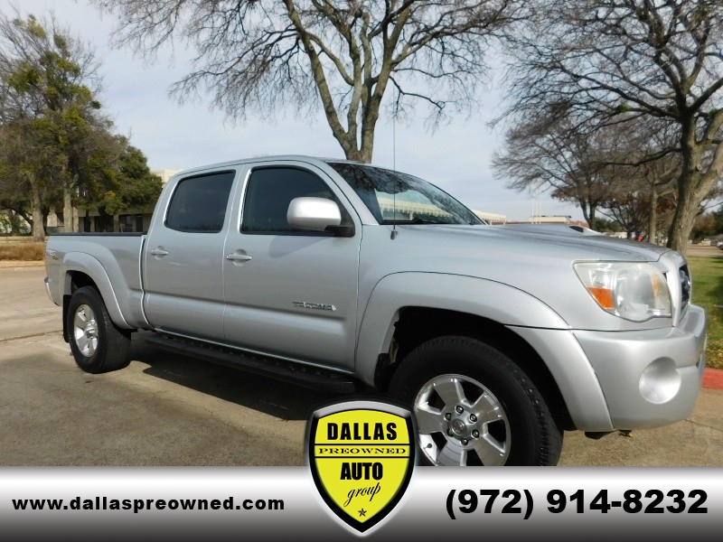 2005 Toyota Tacoma PreRunner IMMACULATE/ SERVICED/ FINANCING