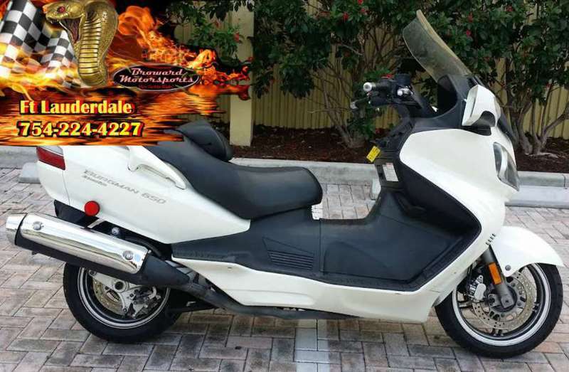 2012 Suzuki Burgman 650 EXEC