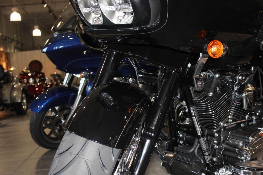 2016 Harley-Davidson Custom Steam Roller FLTRXS Road Gli