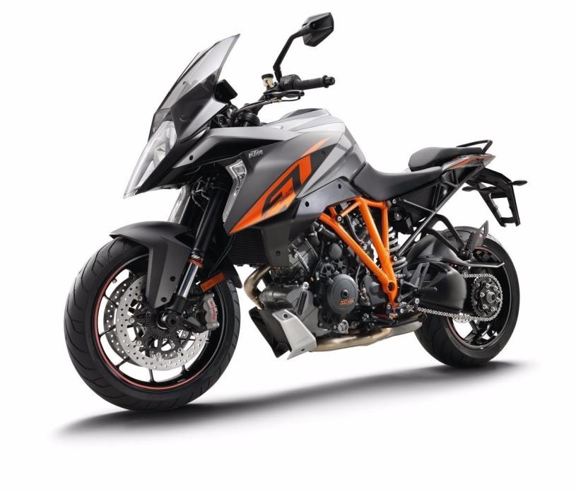 2017 KTM 1290 SUPER DUKE GT