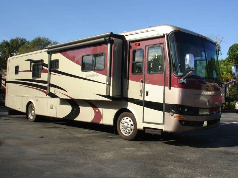 2005 Holiday Rambler Ambassador 40DST