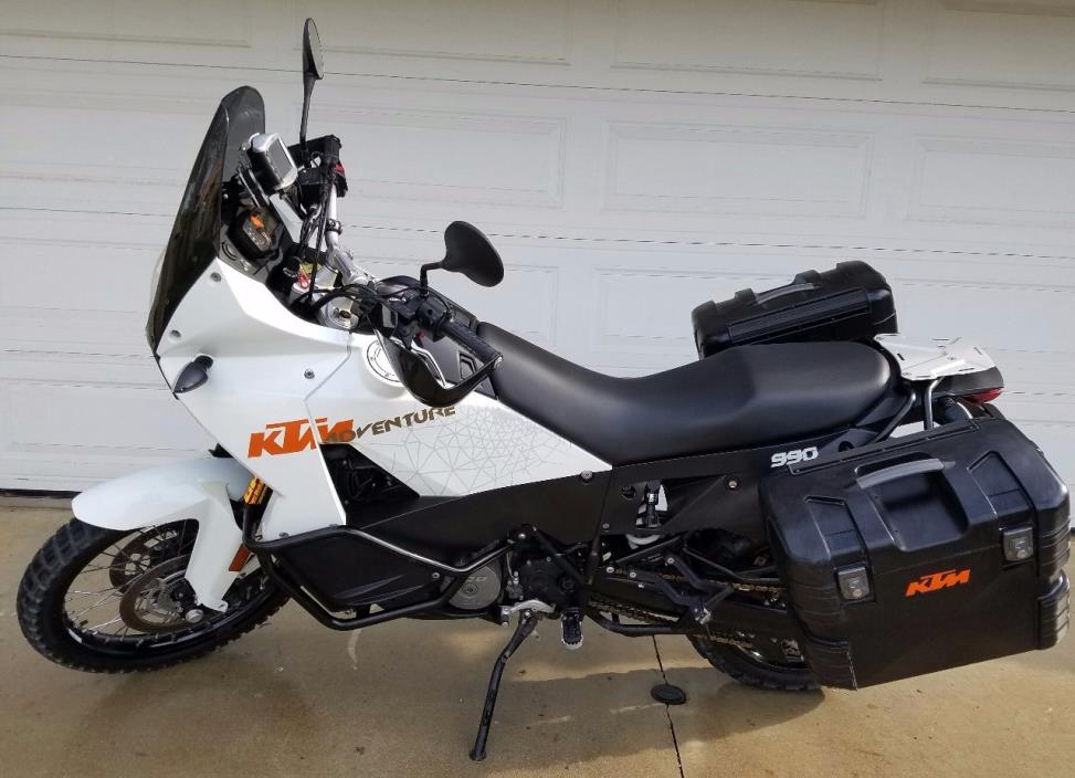 2010 KTM 990