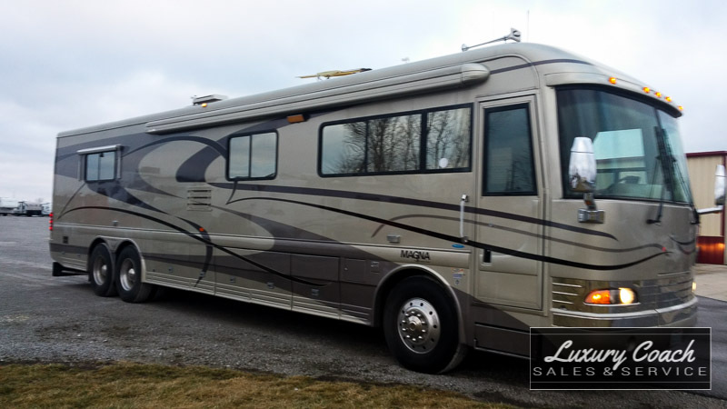 2003 Country Coach Magna Resort 505