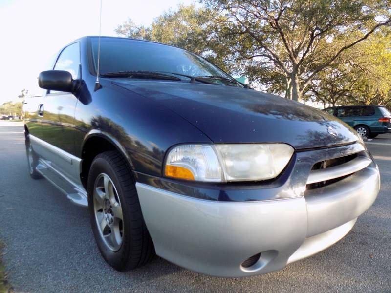 2001 Nissan Quest GXE 4dr Mini Van